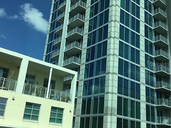 3rd image of 101 N 12th St Unit 405