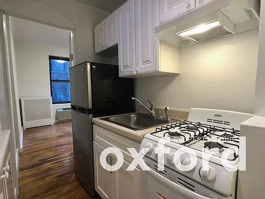 Rented by Oxford Property Group | media 21