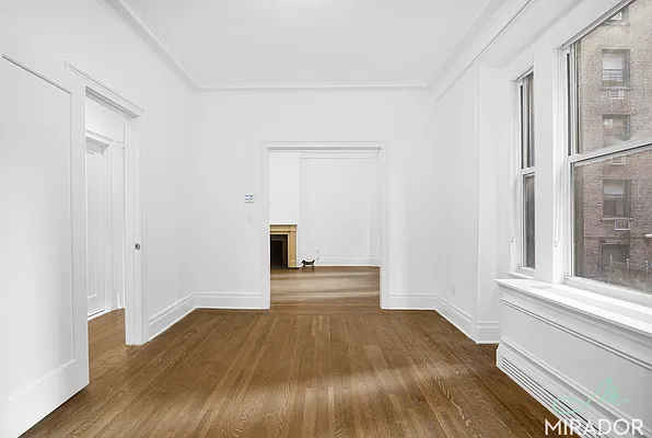 Rented by Mirador Real Estate | media 23