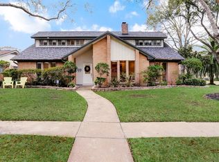 5702 Jackwood St, Houston, TX 77096