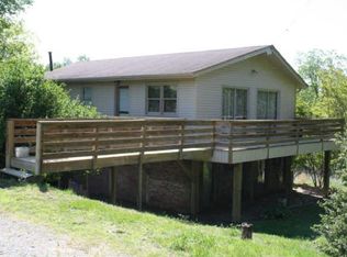 106 Lambs Ferry Rd, Loretto, TN 38469