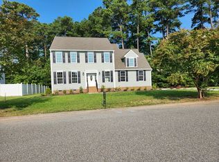 2042 Merrick Dr, Hayes, VA 23072