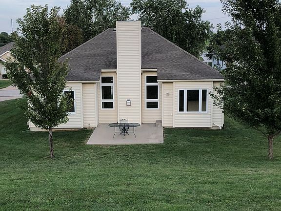 2nd image of 2510 N 100th St