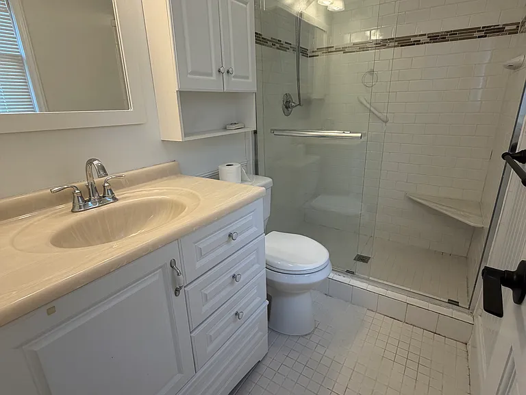 337 E Millbrook Rd — Photo 42