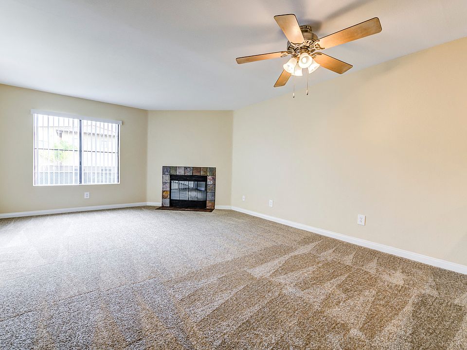 Empty Unit Living Room