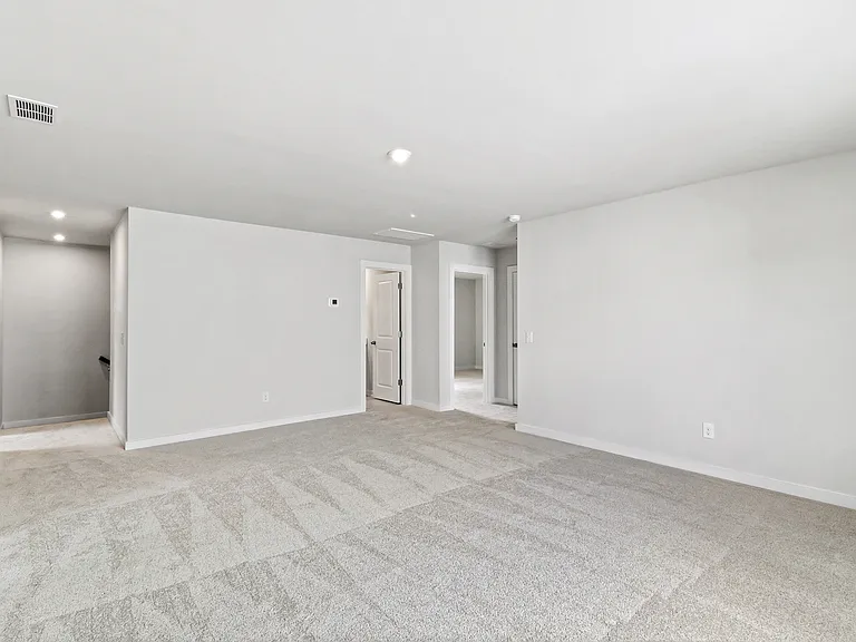 146 Lockwood Dr — Photo 23
