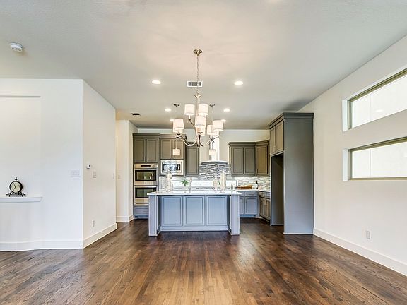 Charming dining area