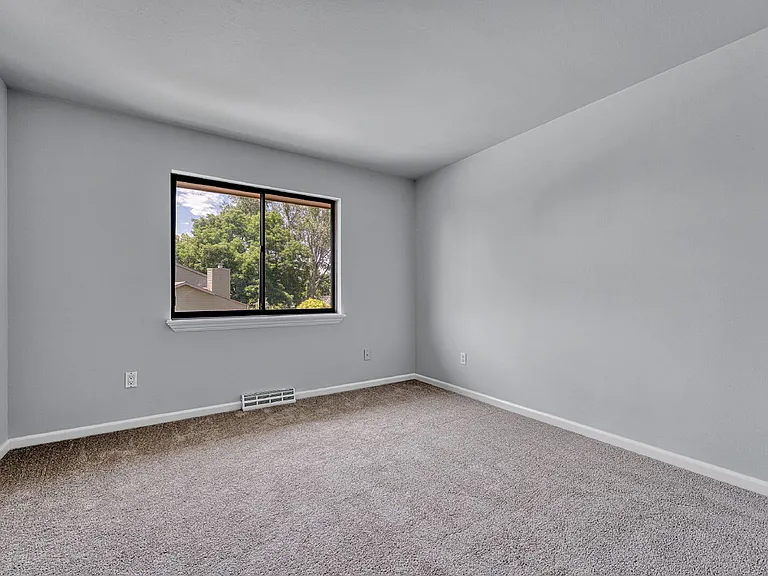 4961 W 98th Ave — Photo 26