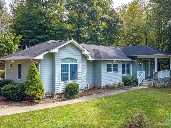 90 Harmon Ave, Lk Junaluska, NC 28745