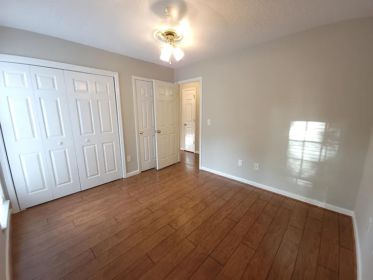 324 Weeping Willow Dr — Photo 13