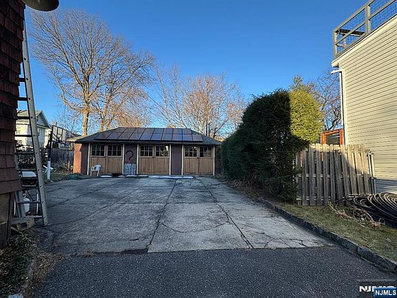 4th image of 163 W Demarest Ave