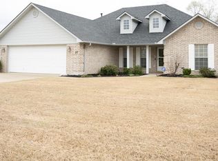 27 Hummingbird Dr, Vilonia, AR 72173