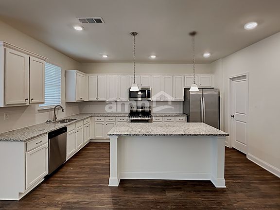 3rd image of 433 Tributary Ln