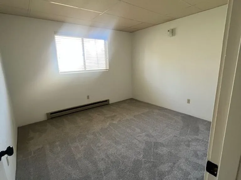 201 E Washington St #3 — Photo 6