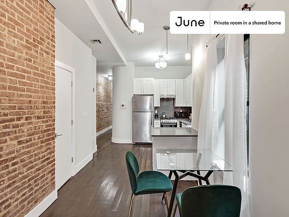 3rd image of 60 New York Ave #1R-B