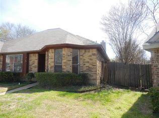 1136 Morningside Ct, Mesquite, TX 75150