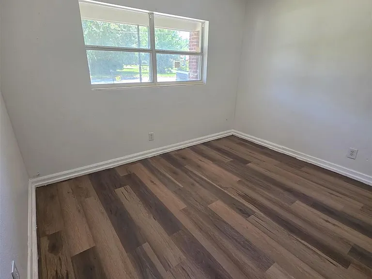 3131 N 10th Ave — Photo 5