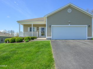 11 Cherry Hill Dr, Pittsfield, MA 01201