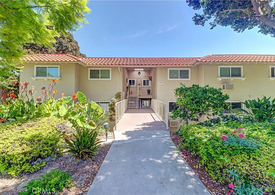 1st image of 2184 Via Mariposa E Unit B