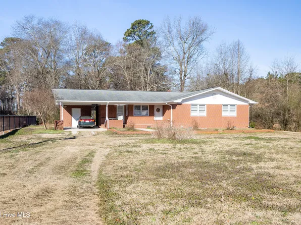 2081 N Salemburg Highway, Salemburg, NC 28385