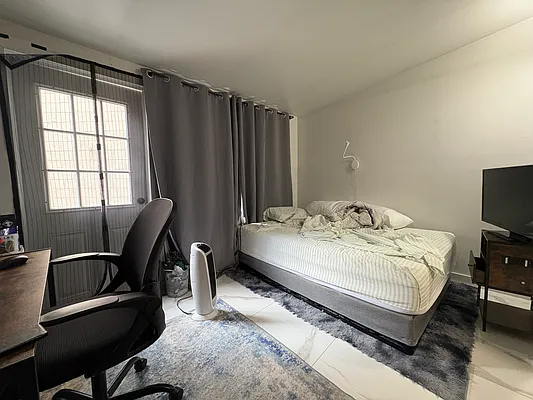 Rented by Compass | media 4