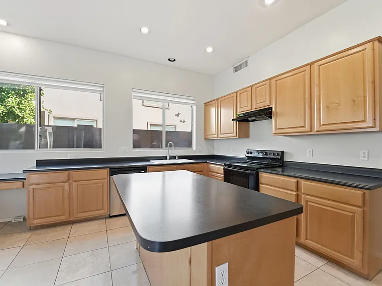 7180 W Trails Dr — Photo 15