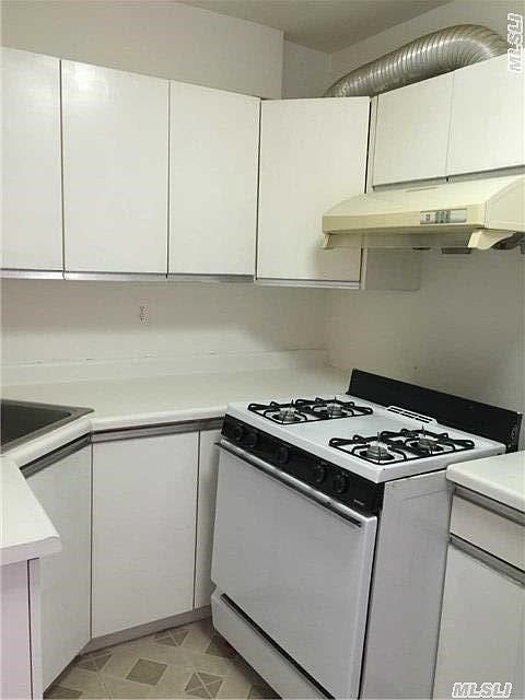 1st image of 14336 Barclay Ave APT 6E