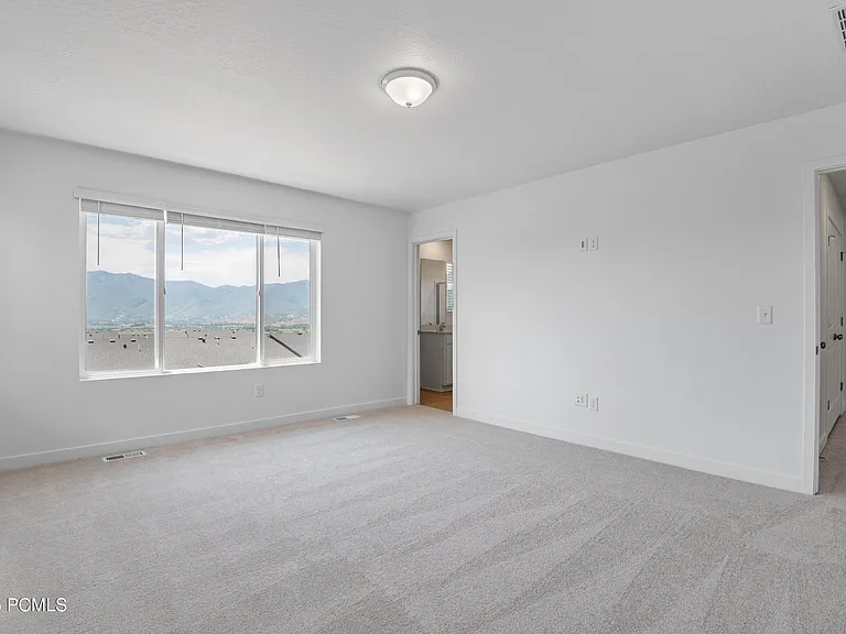 2377 N Wildwood Ln — Photo 10