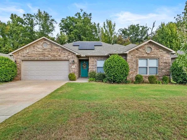 69 Huntington Dr, Austin, AR 72007