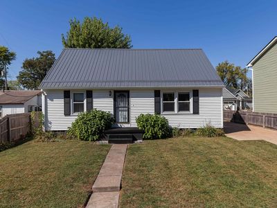 317 2nd Ave, Hampton, IL, 61256