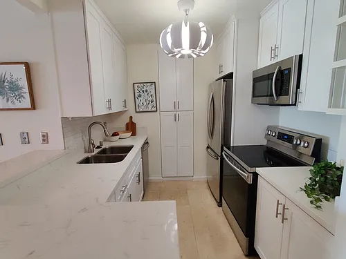 7765 W 91st St Photo 1 7765 W 91st St Photo 1