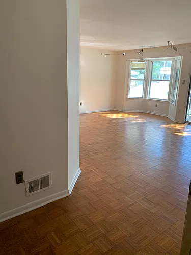 119 Commonwealth Ct Photo 1