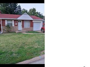 6653 Kenwood Dr, Saint Louis, MO 63121