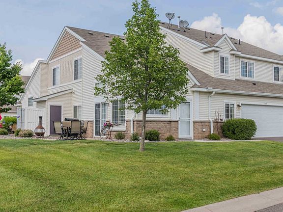 2nd image of 19157 Ivanhoe Dr NW