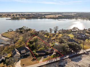 139 Lakeshore Dr, Waxahachie, TX 75165