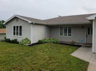 205 William Dr, Ogden, KS 66517