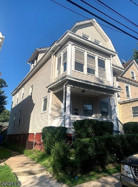 1st image of 477 Lincoln Pl #2