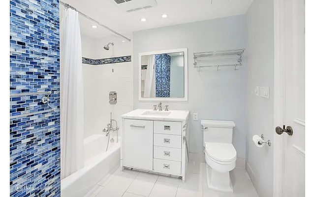 Rented by Douglas Elliman | media 53