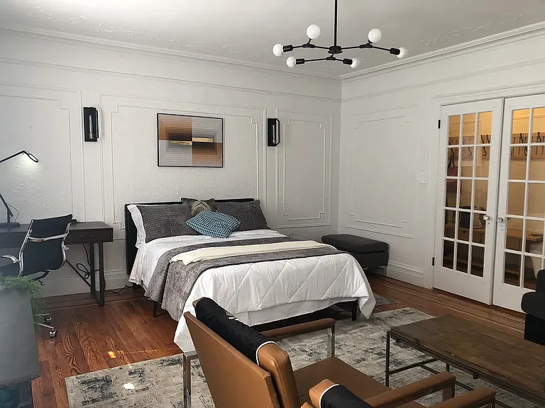 712 Leonard St #1 — Photo 7