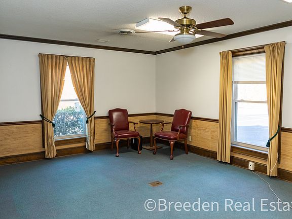 3rd image of 204 E McDowell St #A