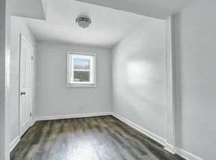 431 E 22nd St, Chicago Heights, IL 60411