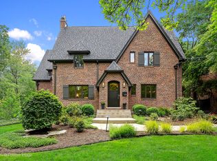 626 Forest Ave, Glen Ellyn, IL