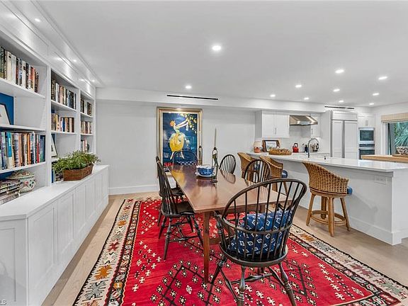 4th image of 102 Clubhouse DR #377