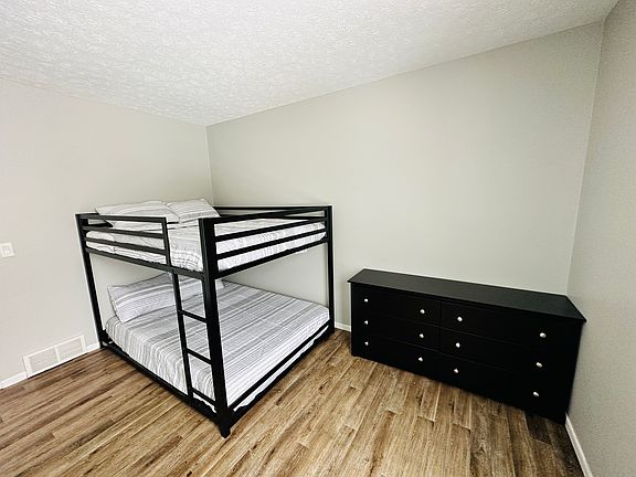 Full Size Bunk Beds