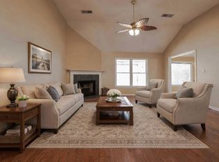 8594 Timber Creek Dr, Cordova, TN 38018