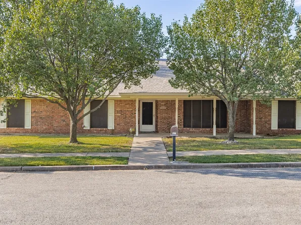 1814 Sandra Dr, Sherman, TX 75092