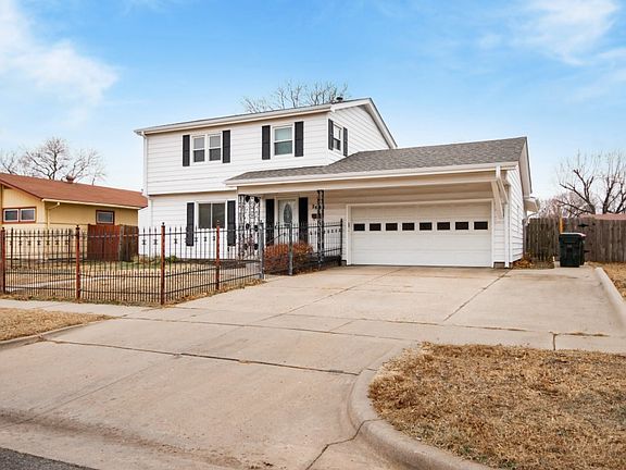 3rd image of 2643 S Hiram Ave