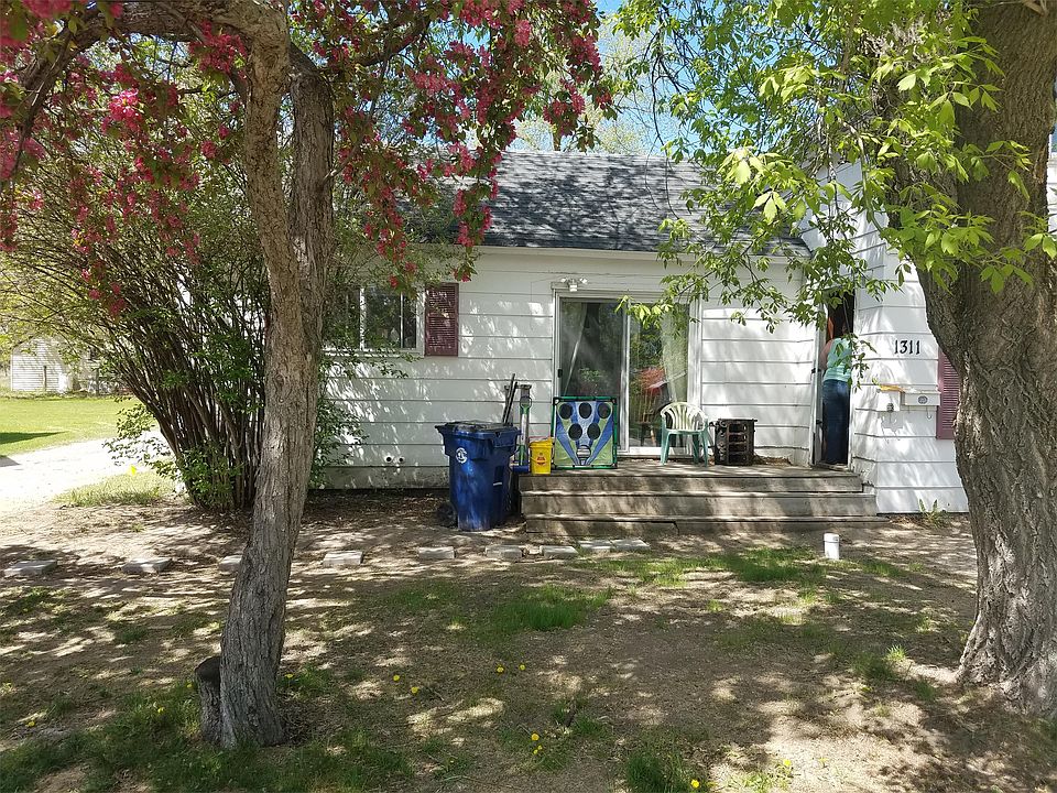 1st image of 1311 Irvine Ave NW #1