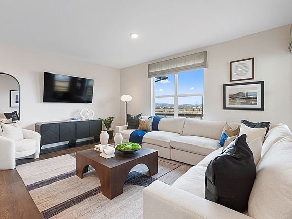7th image of this home
