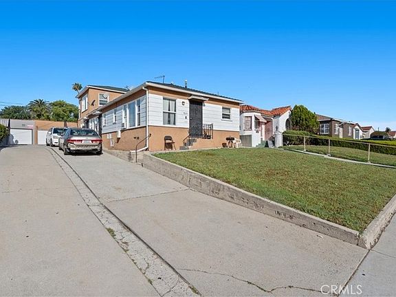 3rd image of 7831 S Normandie Ave